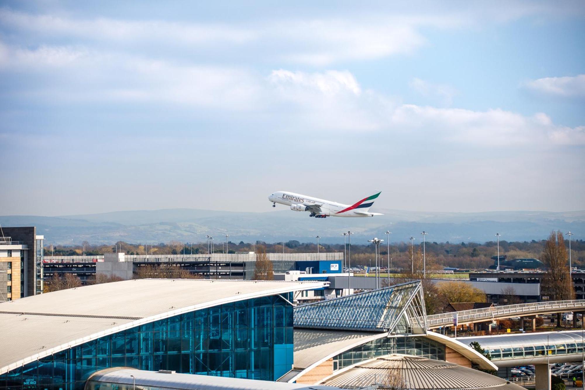 Ibis Budget Manchester Airport T2 Hale  Exteriér fotografie